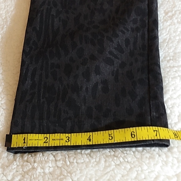 Westbound Animal-Print Jeans – Women 8 - Picture 11 of 11
